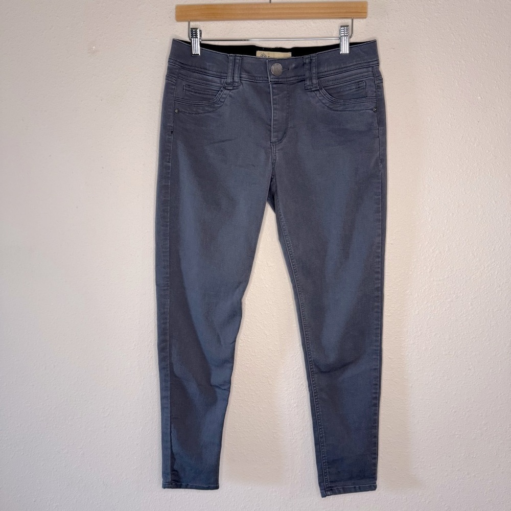 Democracy “Ab”solution Jeans Comfort Skinny Pants Grey Stretch Women’s Size 6